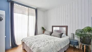 3 slaapkamers, een strijkplank/strijkijzer, gratis wifi