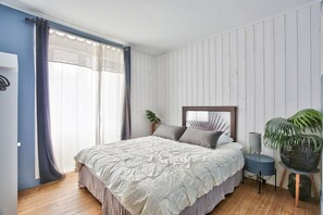 3 bedrooms, iron/ironing board, free WiFi