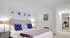 2 bedrooms, desk, iron/ironing board, travel cot