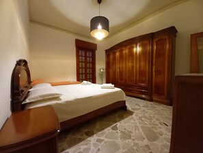 3 Schlafzimmer, Bettwäsche