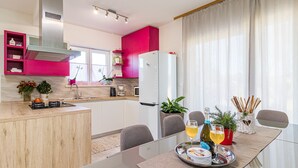 Family Villa, Multiple Beds (Pool Villa May) | Private kitchen - Pool Villa May (Tinjan)