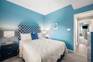 2 bedrooms, iron/ironing board, free WiFi