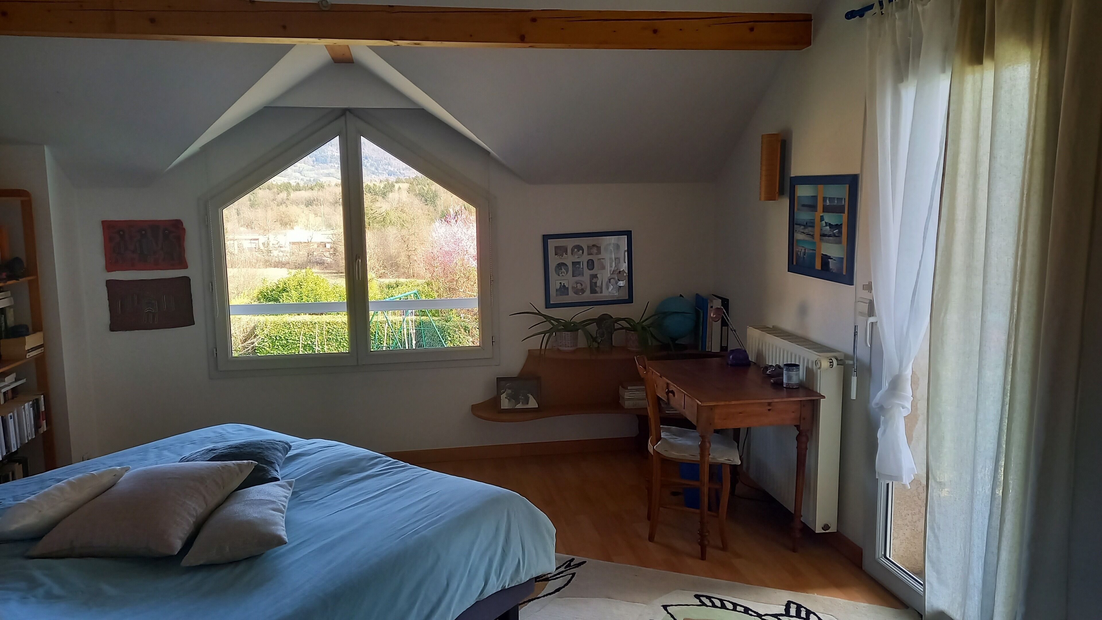 4 Schlafzimmer, Schreibtisch, Bügeleisen/Bügelbrett, Reisekinderbett