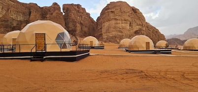 Hasan Zawaideh Luxury Camp 2