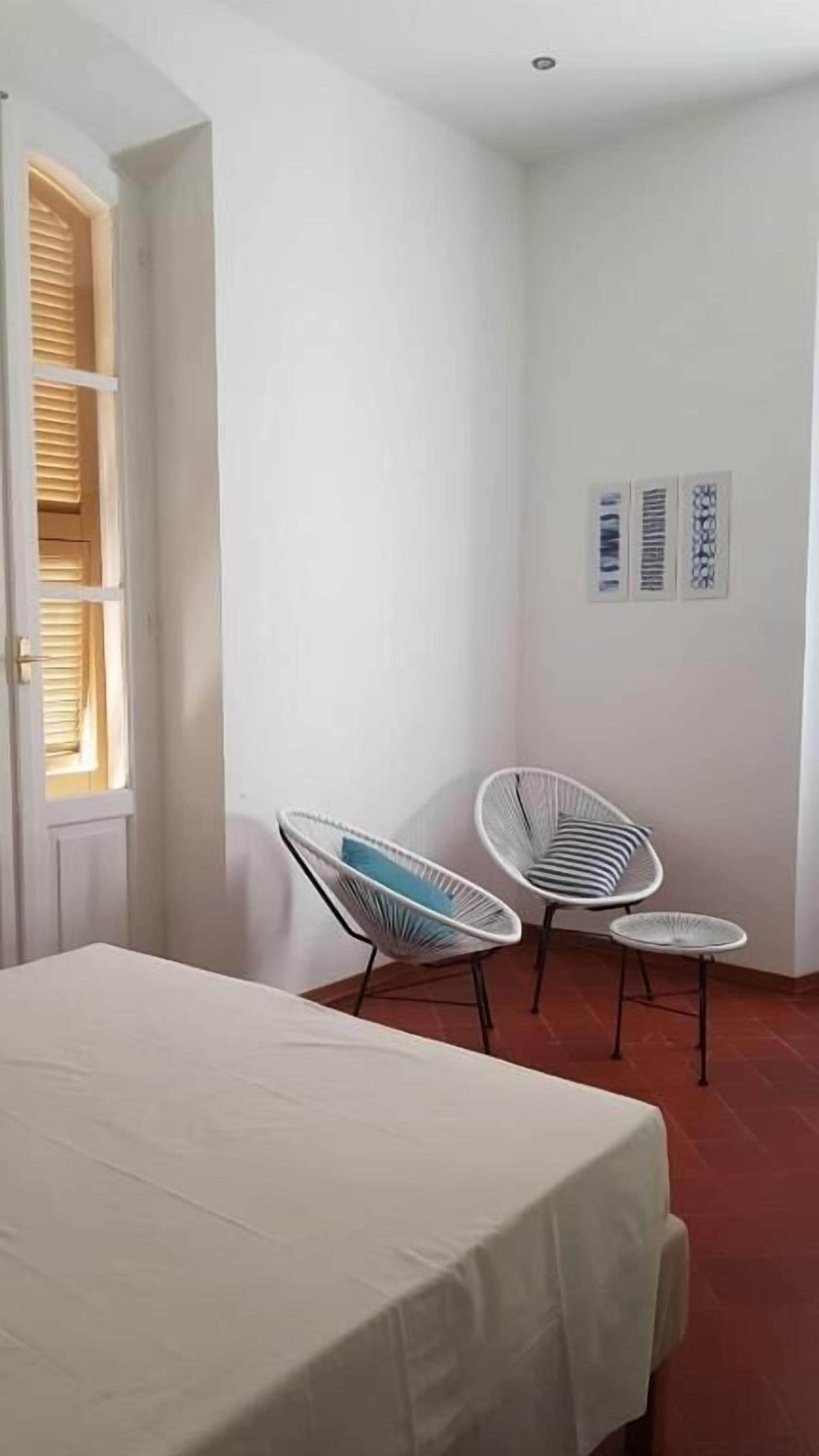 Photo - La Siesta