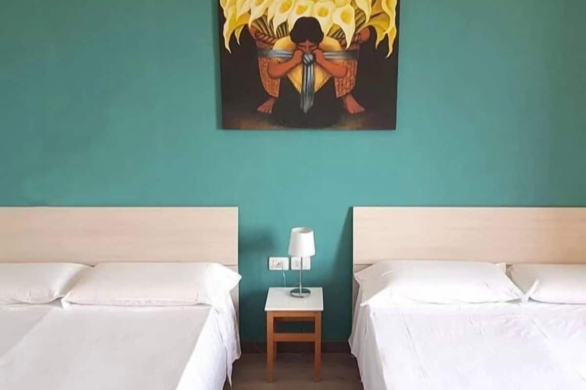 Quadruple Room | Minibar, soundproofing, free WiFi, bed sheets
