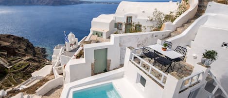 Luksushuvila, 2 makuuhuonetta, poreamme, merinäköala | Poreamme