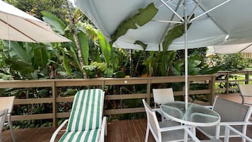 2 outdoor pools, pool umbrellas, sun loungers