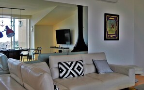 Living area - Luxury penthouse with city views (Lisboa)