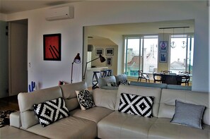 Living area - Luxury penthouse with city views (Lisboa)
