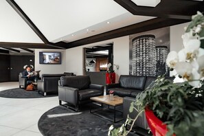 Lobby sitting area - Privathotel alte mühle (Weyhausen)