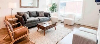 Adorable Newly remodeled Condo in Homewood AL