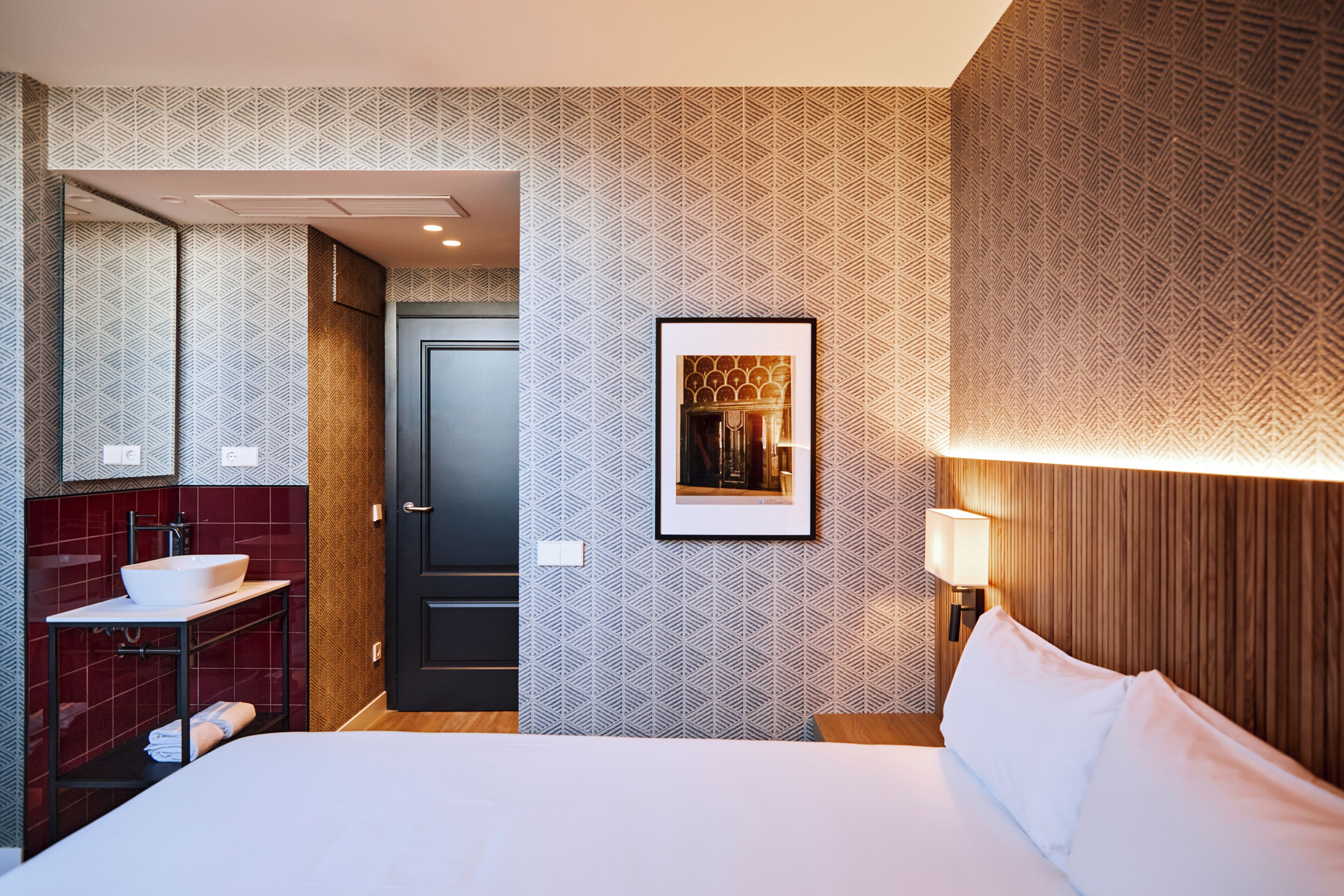 Photo - LATROUPE Prado