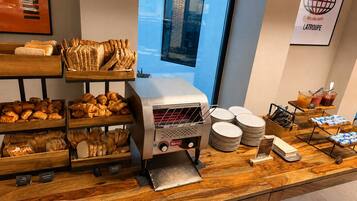 Dagelijks ontbijtbuffet (toeslag)