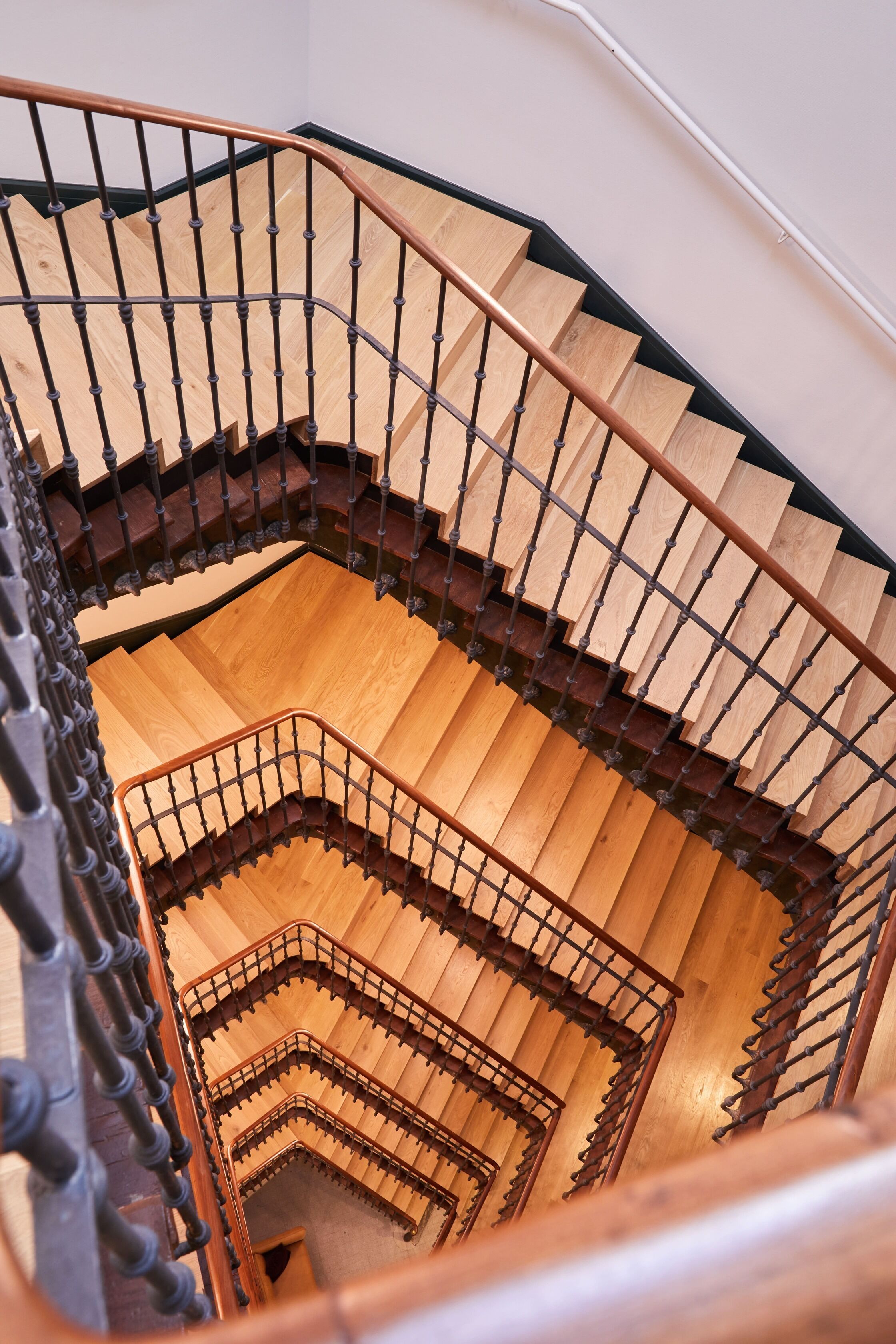 Foto - LATROUPE Prado