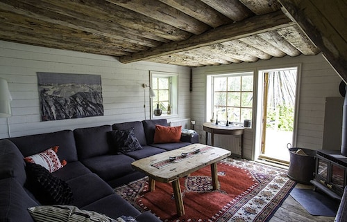 Unique Mountain Lodge IN THE Heart OF Jämtland