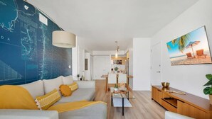 Unclassified image, 4 of 45, button - Apartment w/ Balcony +  Amazing Pool (Hallandale Beach)