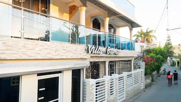 Apartment, 2 Bedrooms | Exterior