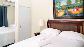 Apartment, 2 Bedrooms | 2 bedrooms, iron/ironing board, free WiFi