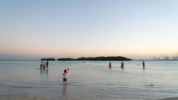 Apartment, 2 Bedrooms | Beach