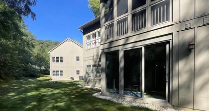 14080 Mountain View | First Floor Condo!