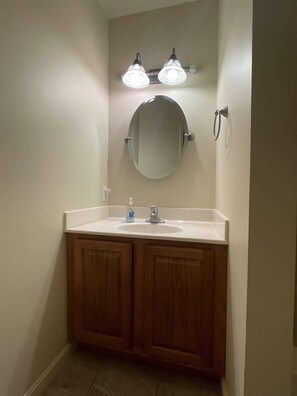 Bathtub - 14100 Northern Lights #16 | Slope Side Studio! (Mercersburg)