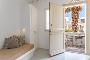 Interior - 'Ninemia Suites Tinos Superior 102' with Shared Pool, Wi-Fi and Air Conditioning (Kionia)