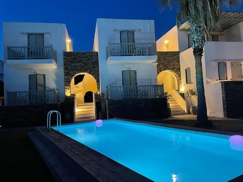 Apartment In A Hotel 'Ninemia Suites Tinos Superior 201' with Sea View, Wi-Fi and Air Conditioning