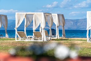 Una playa cerca