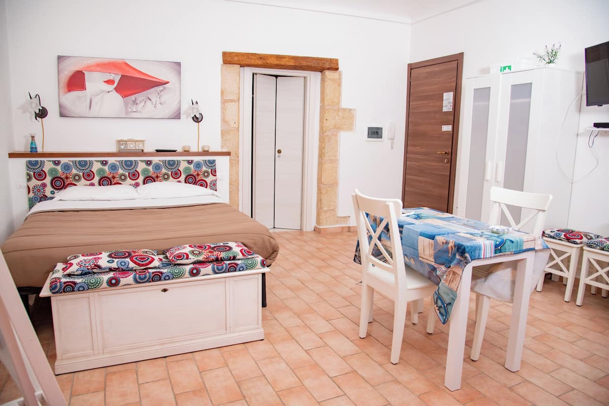 Family Studio, Sea Facing (Xenia Home 200m From Sea)