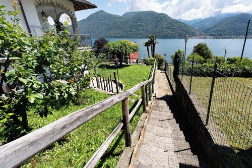 Ferienhaus 'Vanni's House' mit Seeblick, Privatem Garten und WLAN
