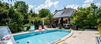 Villa near the lake, with mountain views, private pool and Wi-Fi