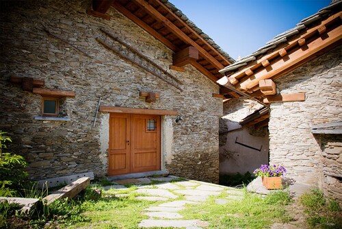 Chalet 'Civico 2' mit Bergblick, Balkon und WLAN