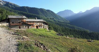 Chalet "Civico 5" avec vue sur la montagne, jardin partagé et Wi-Fi
