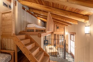 1 soverom, strykejern/-brett, wi-fi (inkludert) og sengetøy