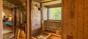 Chalet 'Civico 12' with Mountain View, Shared Garden and Wi-Fi