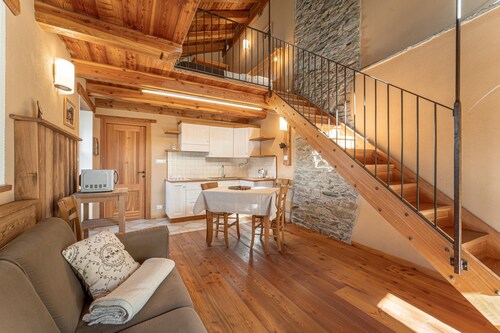Chalet "Civico 9" avec vue sur la montagne, jardin partagé et Wi-Fi