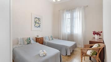 2 habitaciones, tabla de planchar con plancha y wifi gratis