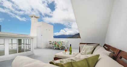 Ferienhaus "Vista Alegre 22 A" mit Meerblick, privater Terrasse und WLAN
