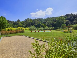 Property grounds - Beautiful contemporary, 200m², pool, riverside (Pégomas)