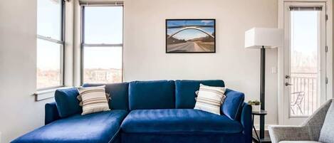 Televisión y oficina