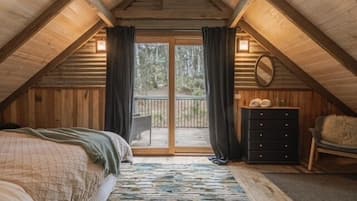 4 bedrooms, bed sheets