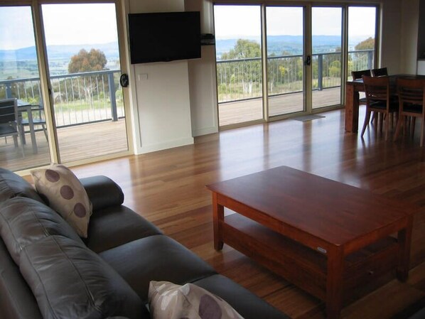 TV, table football, ping pong - Adelberg - Perfect for your next big family holiday (Barwite)