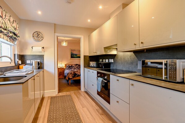 Fridge, microwave, oven, dishwasher