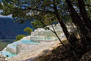 Point of interest - Caiyunjian Inn (Shangri-La)