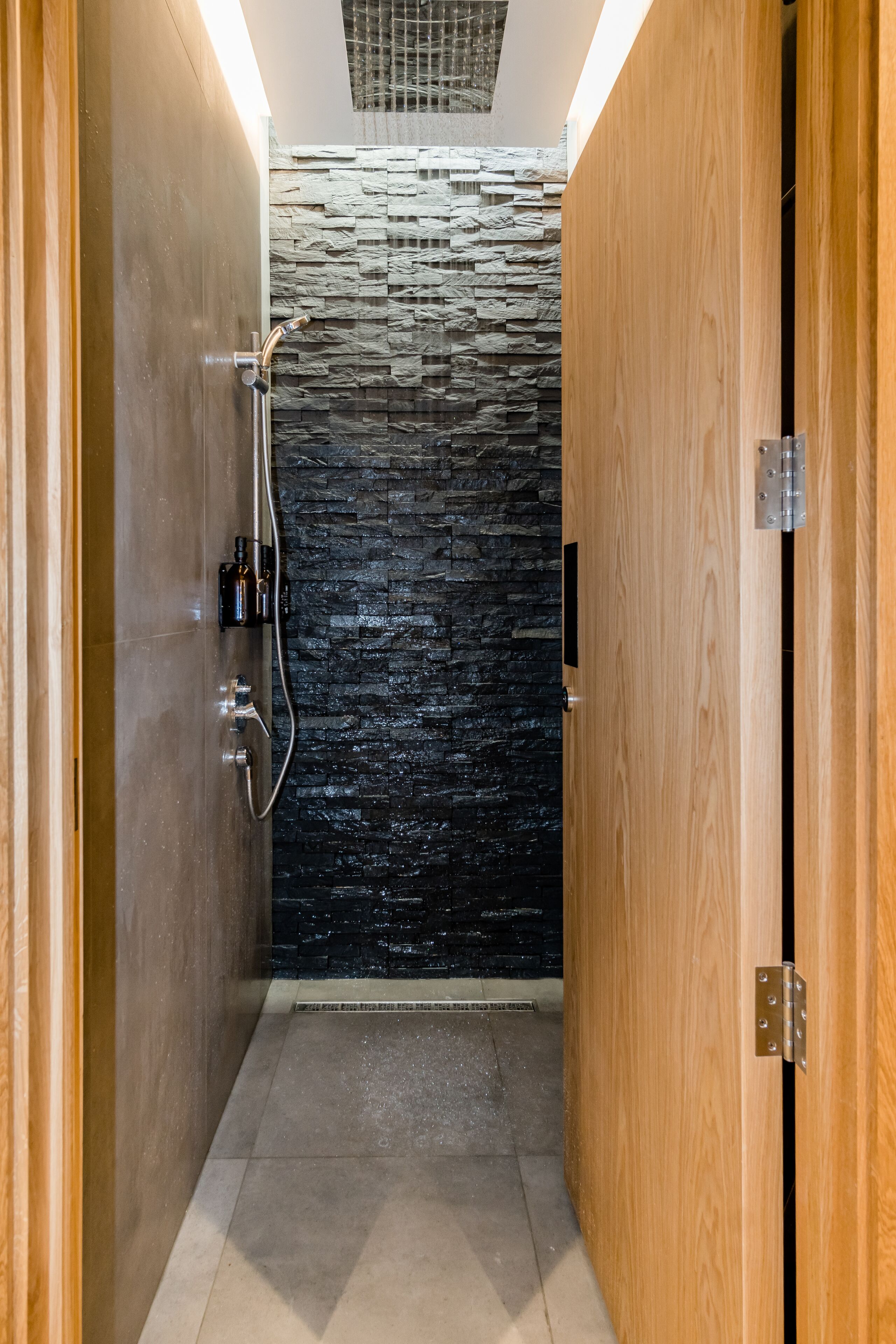 Photo - Sleepover Doha North Node, Gate C30