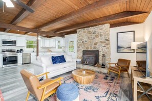 TV, fireplace, books, offices