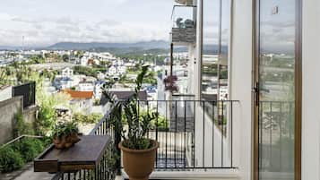 Habitació doble per a ús individual Deluxe | Wifi gratuïta i roba de llit