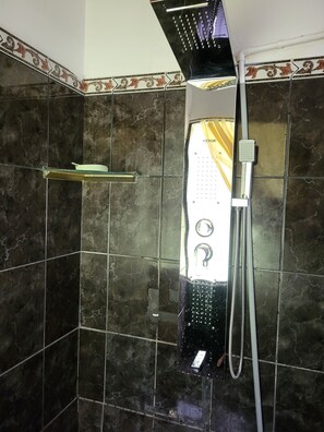 Apartamento familiar | Baño | Toallas