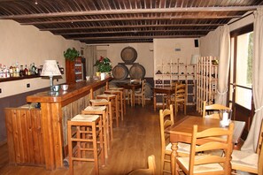Bar (on property) - Villa Delia Hotel & Cooking School (Casciana Terme Lari)